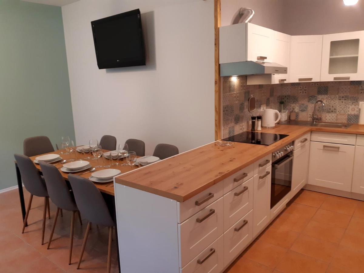 Socaland Apartmaji المظهر الخارجي الصورة